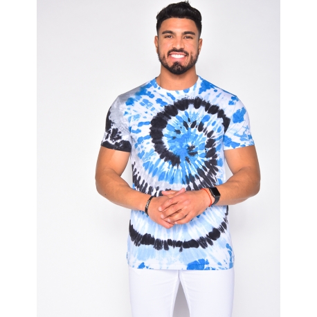 T-shirt tie and dye