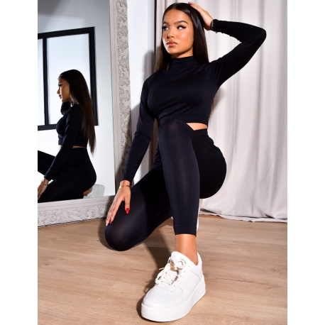 Ensemble legging et crop-top moulant