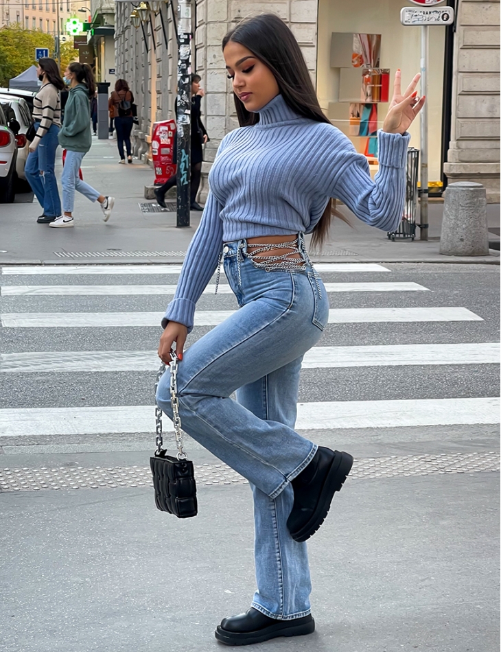 Jeans coupe droite avec chaînes