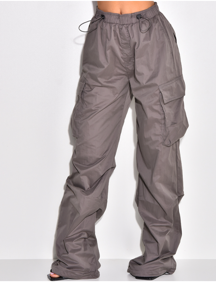 Pantalon cargo multipoches