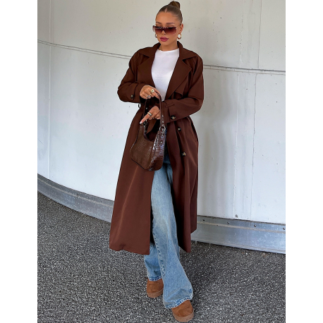 Long flowing trench coat to be belted at the waist