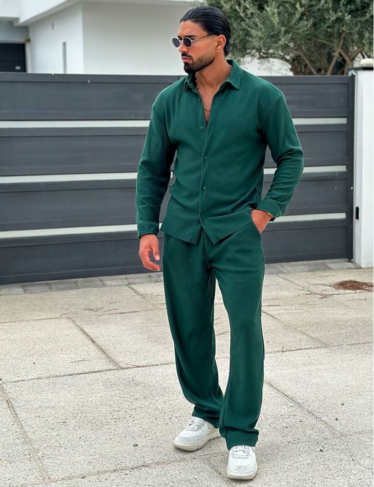 Ensemble pantalon et chemise plissé