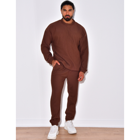 Pleated trousers and jumper set