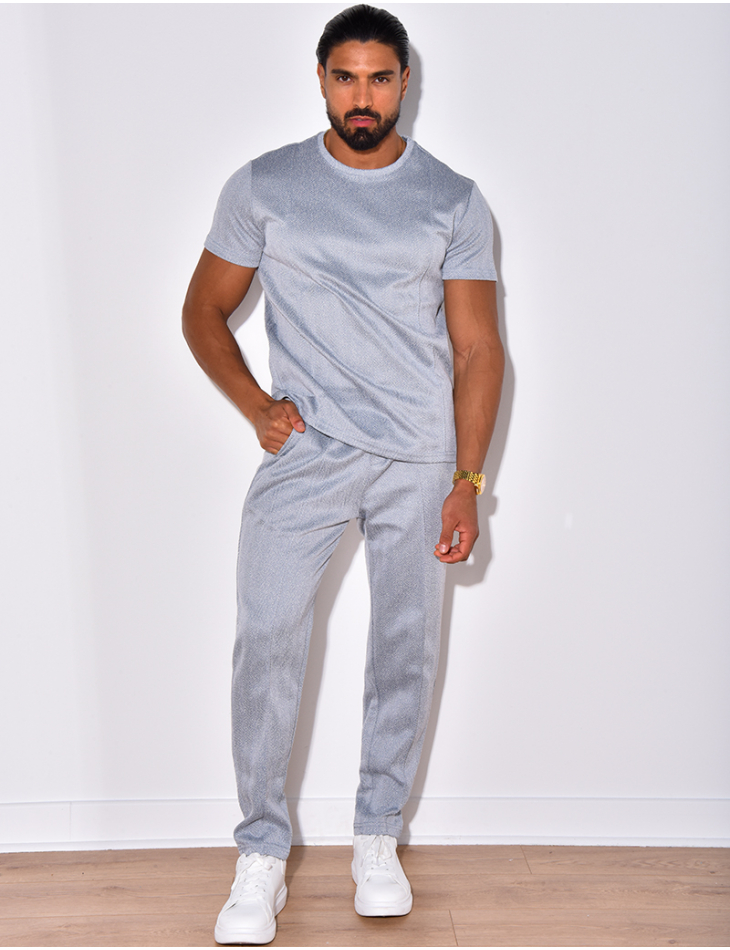 Ensemble pantalon et t-shirt à relief