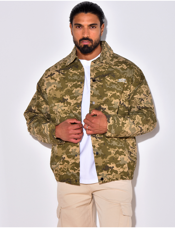 Veste camouflage à boutonner