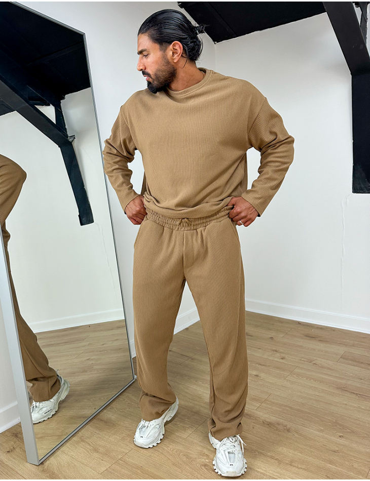 Ensemble côtelé pantalon et pull