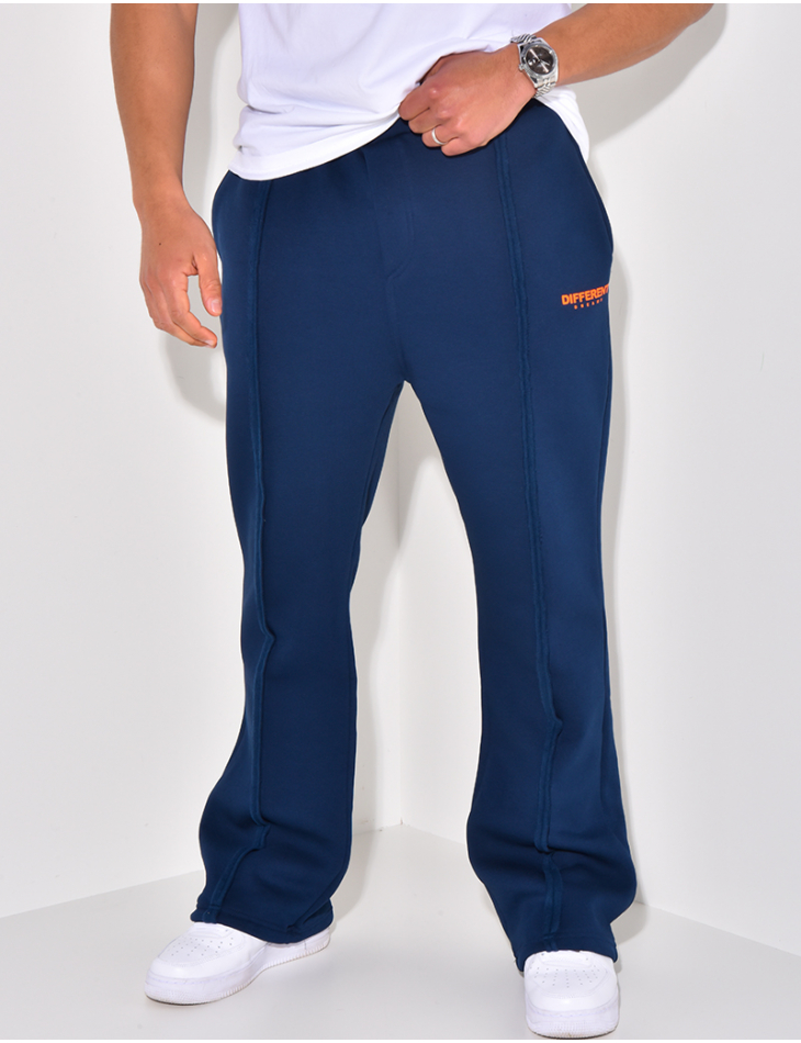 Pantalon de jogging à couture apparente "Différent"