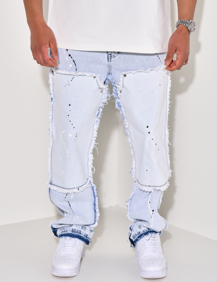 Jeans à empiècements effet déchiré et tâches de peinture