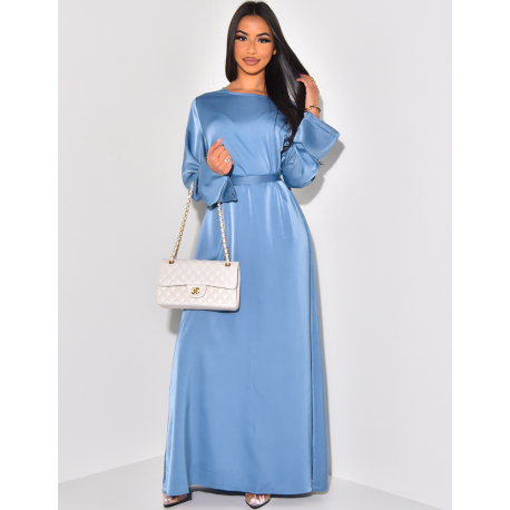 Satin abaya with rolled-up sleeves and tie fastening