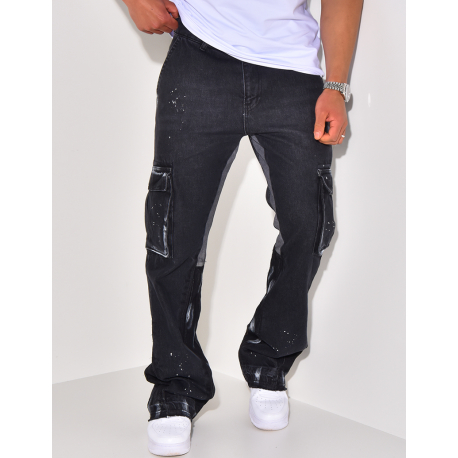 Jeans mit Farbflecken