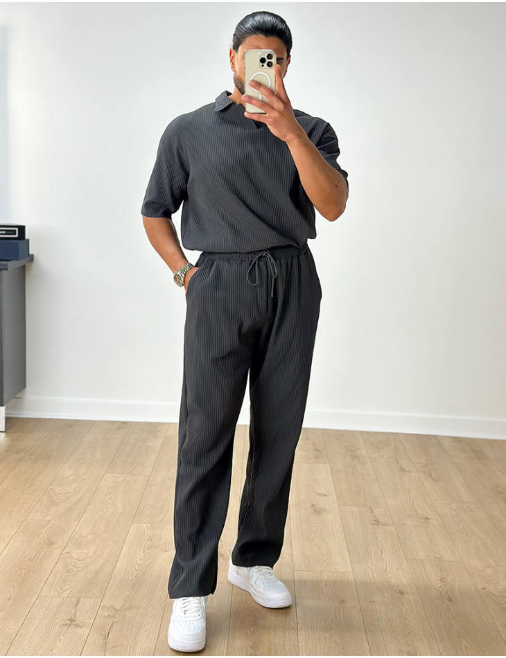 Ensemble pantalon et t-shirt col chemise côtelé