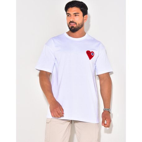 T-shirt coeur brodé