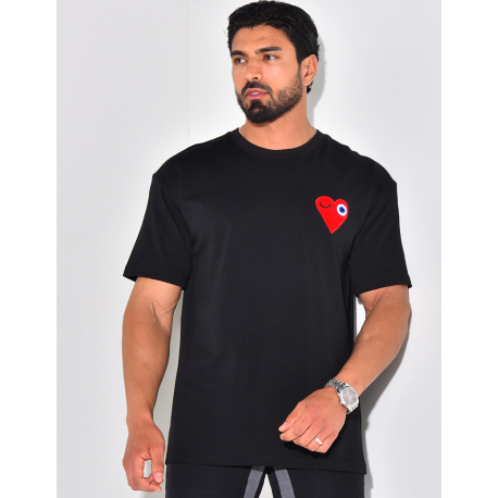 T-shirt coeur brodé