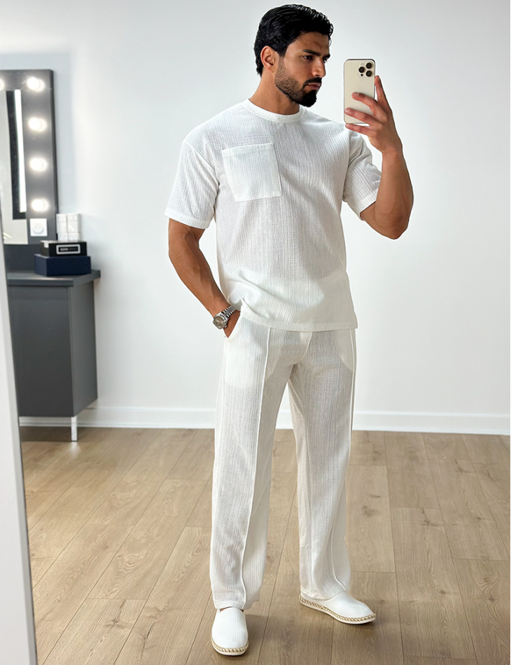 Ensemble texturé pantalon et t-shirt à poche