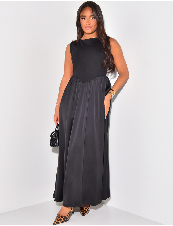 Sleeveless satin flared maxi dress