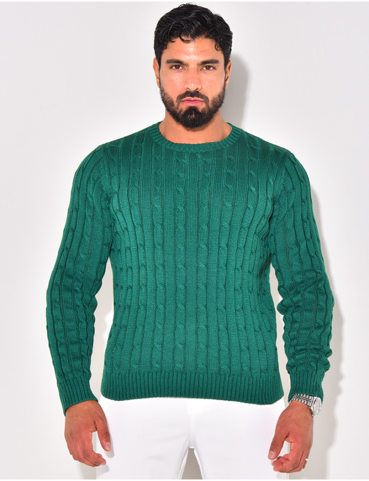 Gedrehter Pullover