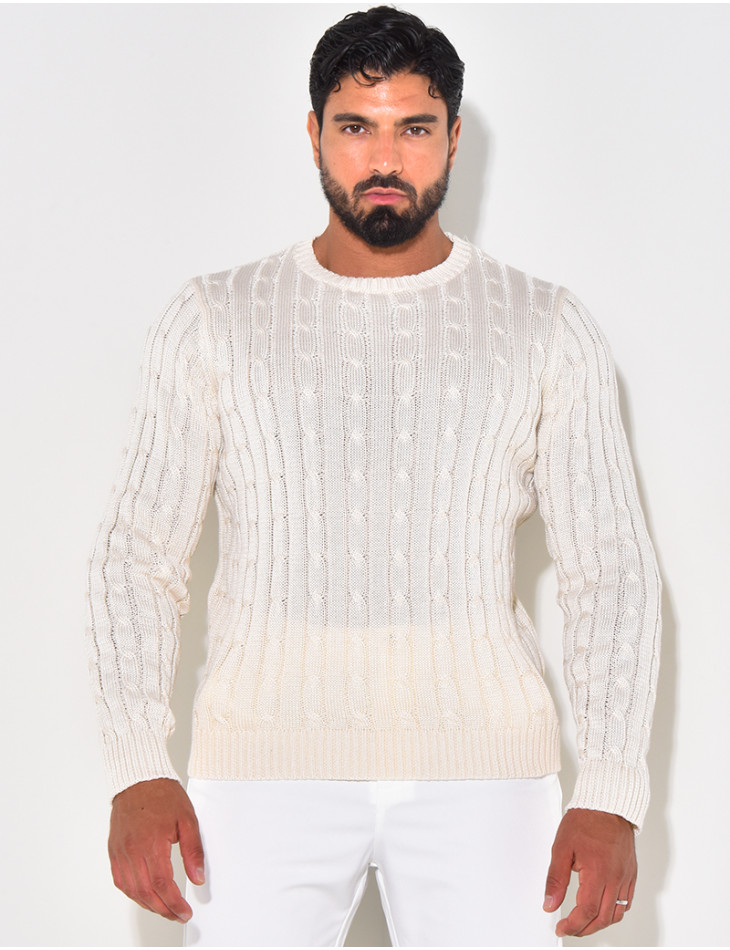 Gedrehter Pullover