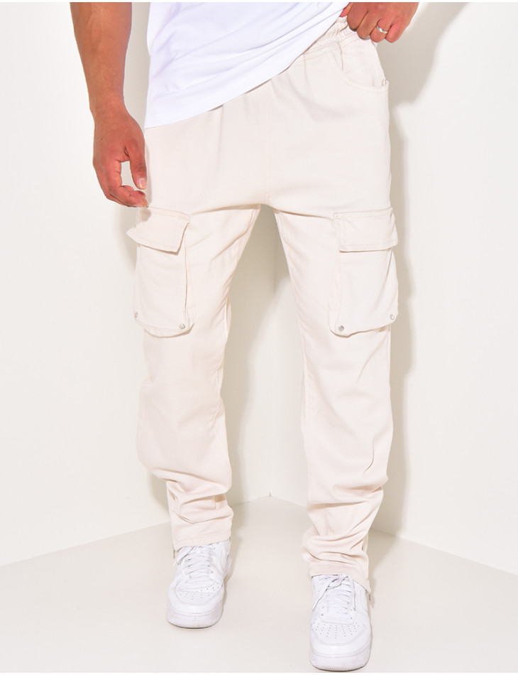 Cargo with ankle closure