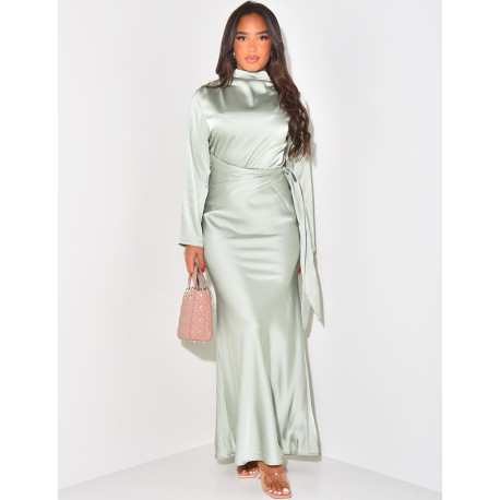 Robe longue en satin à nouer à la taille