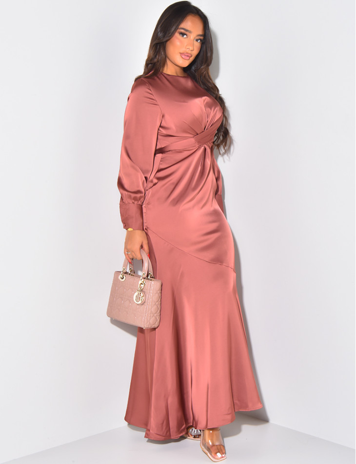 Long satin dress to tie