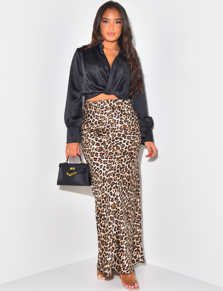 Long satin skirt with leopard print