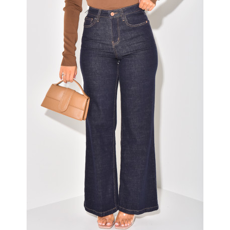 Jeans stretchy bleu brut coupe droite