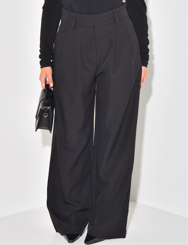 Straight-leg tailored trousers