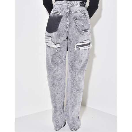 High-waisted stretchy jeans with destroy effect