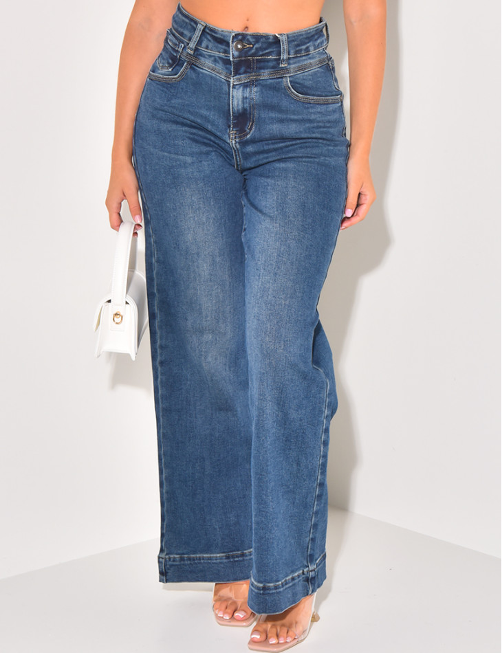 Jeans mit hoher Taille, gerader Schnitt, verwaschener Stretchanteil