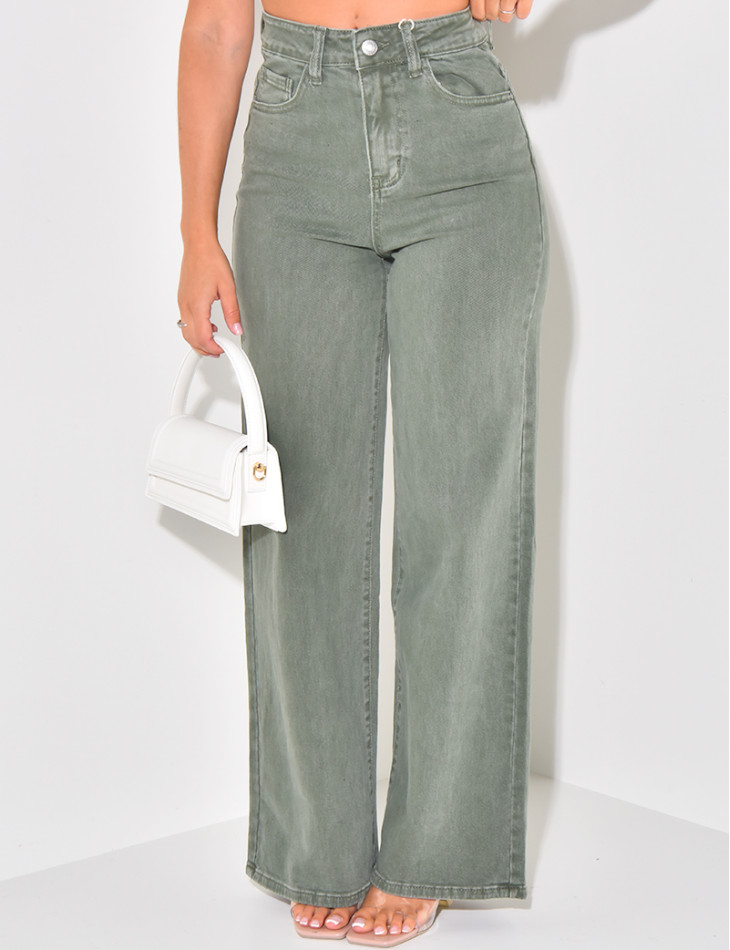 Stretchy high-waisted straight-leg jeans