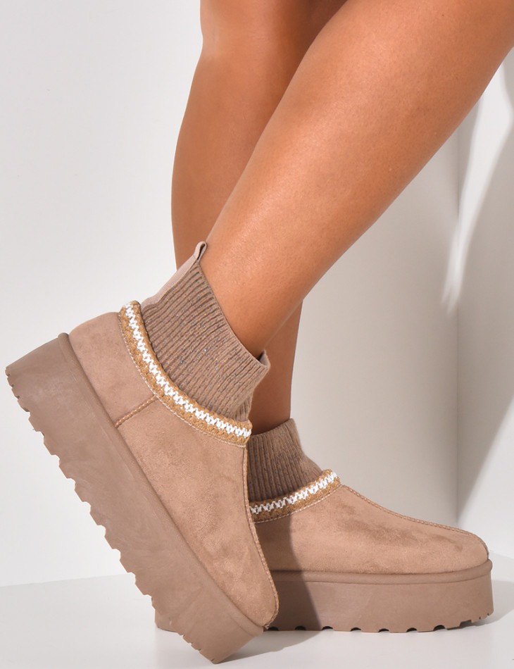 Suede ankle boots with fur flap