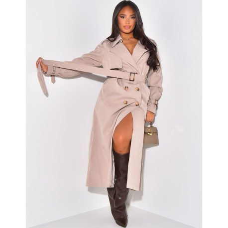 Very long trench coat to tie at the waist