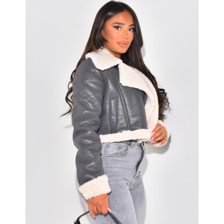 Short bomber with sheepskin lining