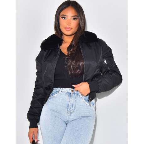 Short bomber with fur collar