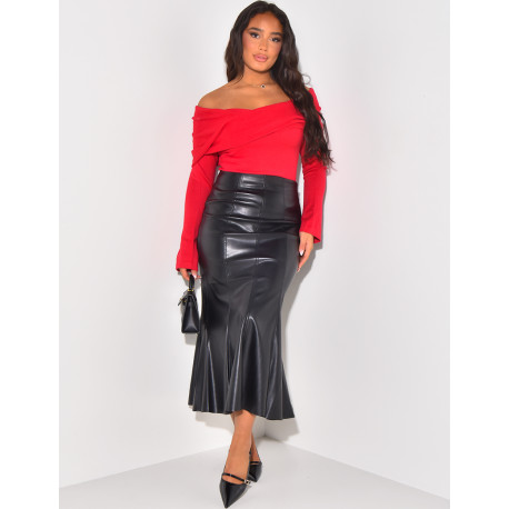 High-waisted flared skirt in faux leather