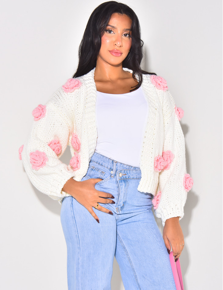 Oversized wool cardigan with embossed flowers