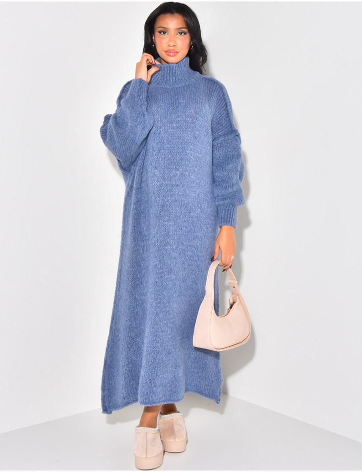 Oversize-Pulloverkleid mit Stehkragen aus Wolle