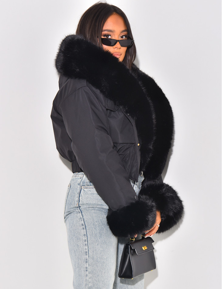 Short down jacket with removable fur