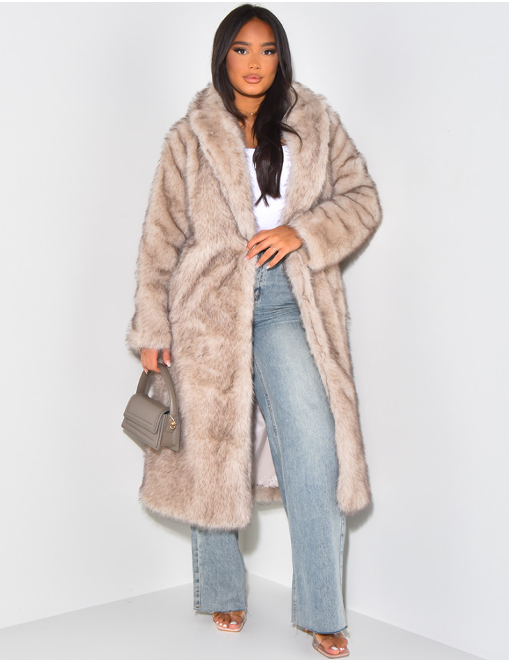 Oversized coat with premium fur