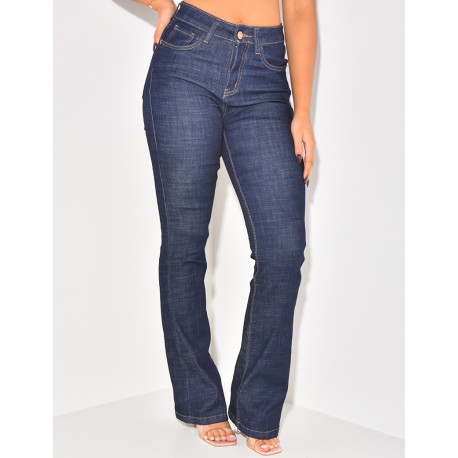 Ausgestellte Stretch-Jeans