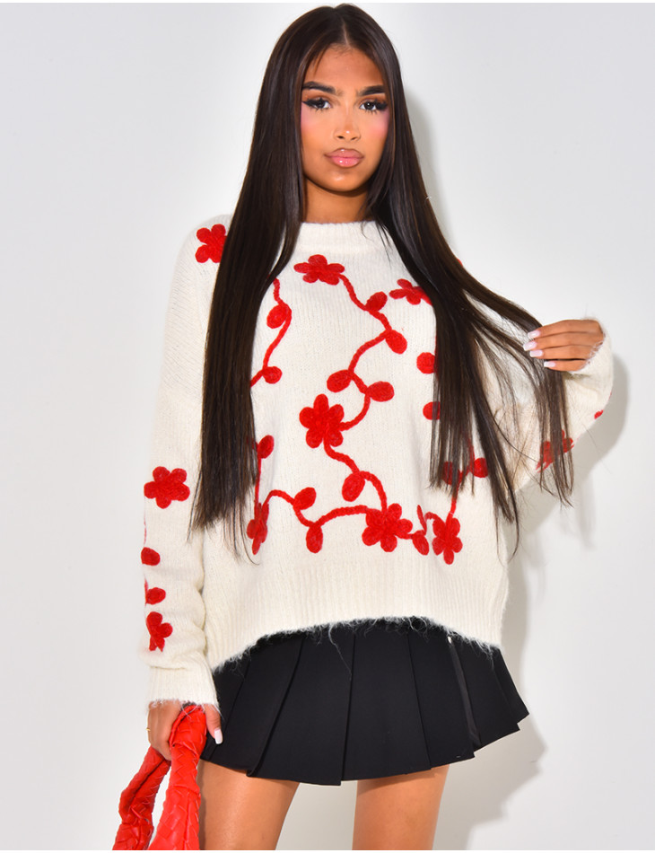 Oversized jumper with embroidered motif