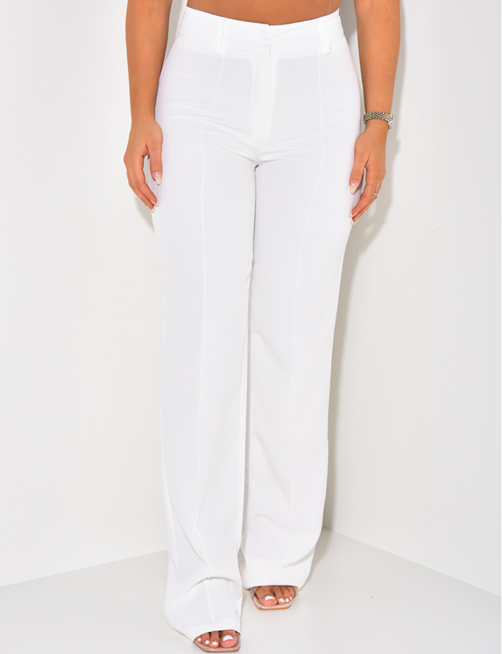 Straight-cut trousers with visible seam