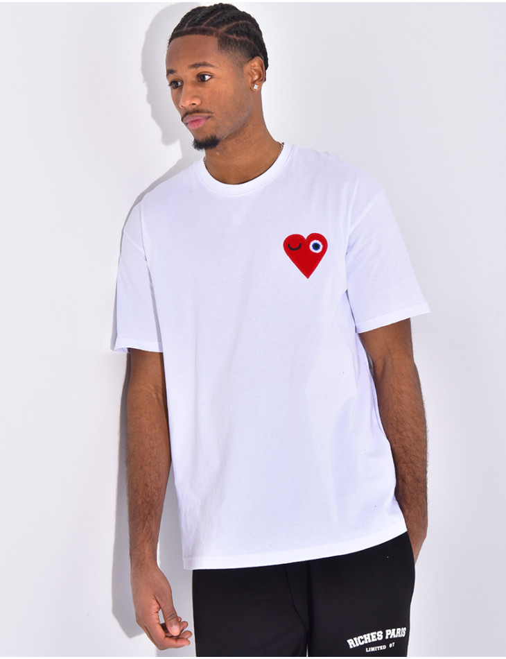 T-shirt coeur brodé