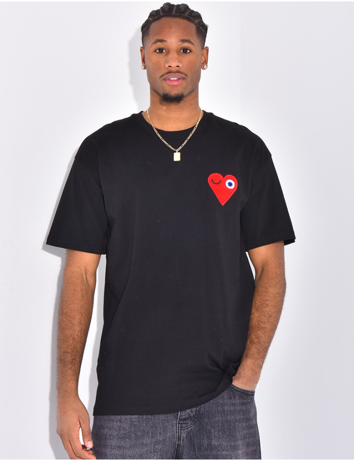 T-shirt coeur brodé