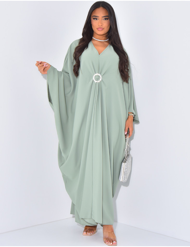 Loose-fitting abaya with jewelled waistband