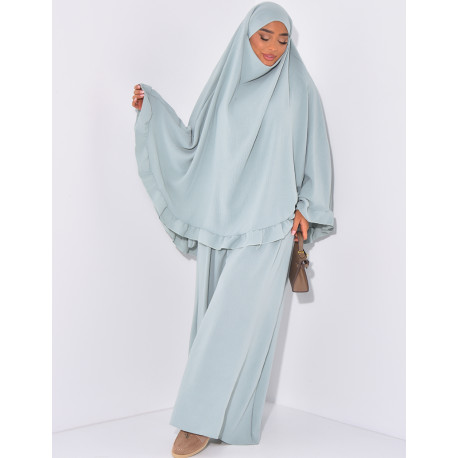 Kleid und Khimar mit Volants