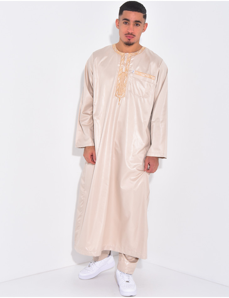 QAMIS HOMME